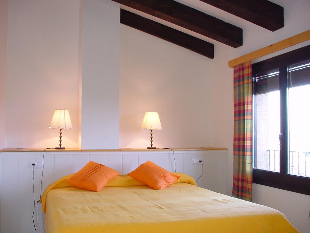 Habitaciones Con Encanto - Cal Alejandro Montsonis Exteriér fotografie